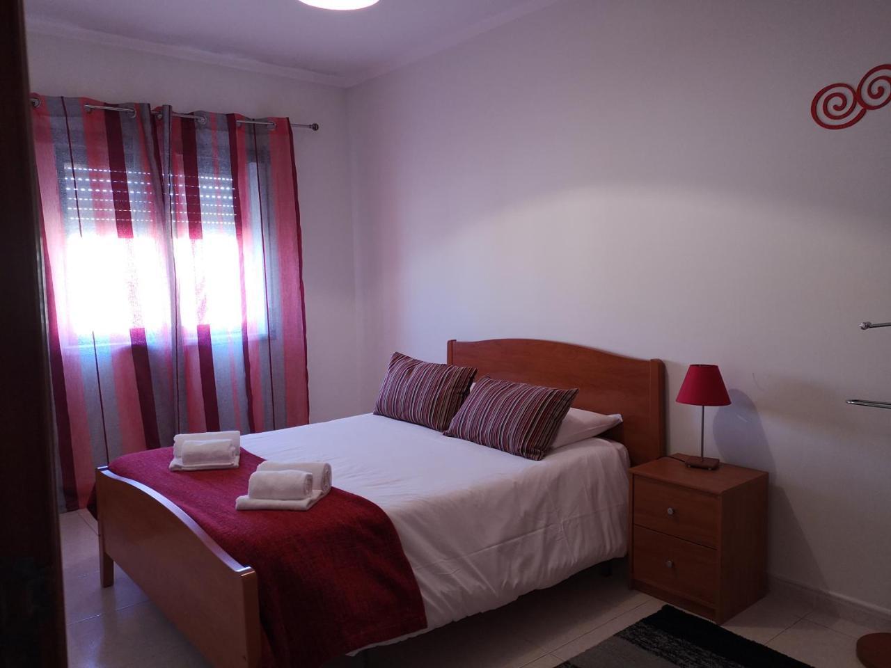 Pro Touristic Peniche Surf & Beach Apartman Kültér fotó