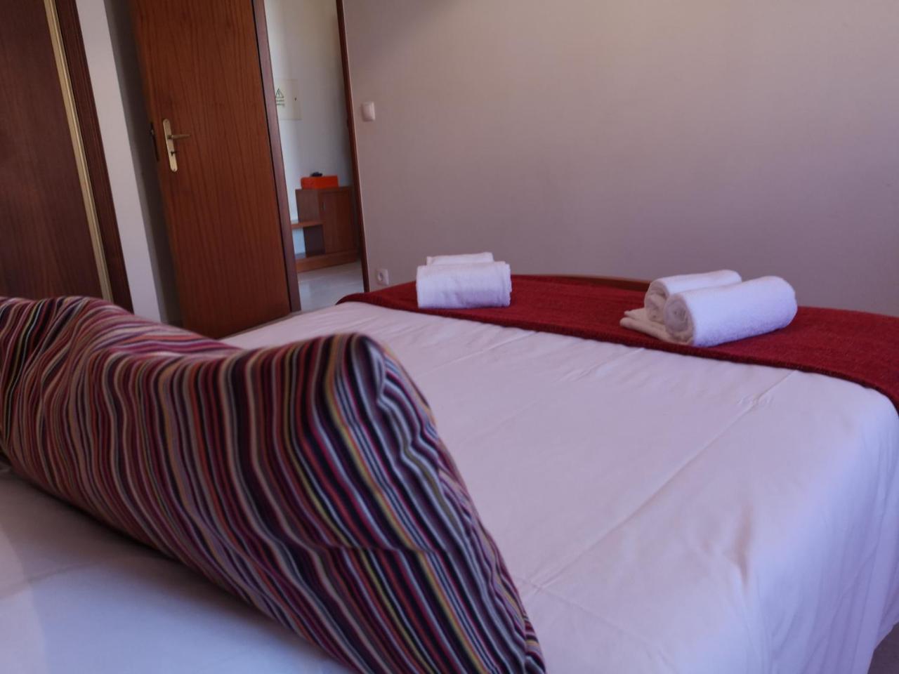 Pro Touristic Peniche Surf & Beach Apartman Kültér fotó